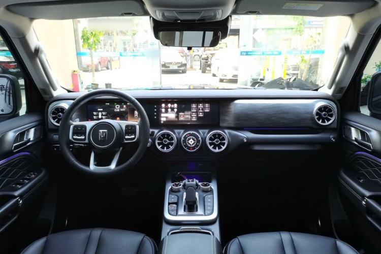 Used Tank 300 2021 Off-Road Edition 2.0T Conqueror Interior 4