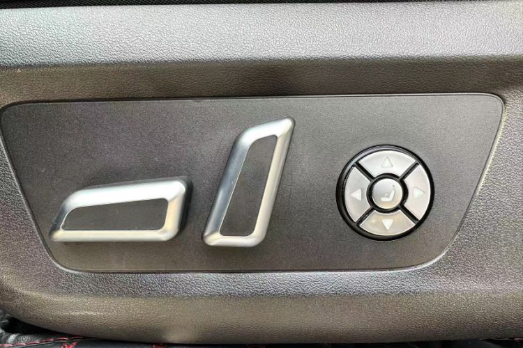 Used Tank 300 2021 City Edition 2.0T My Vision Model Interior 4