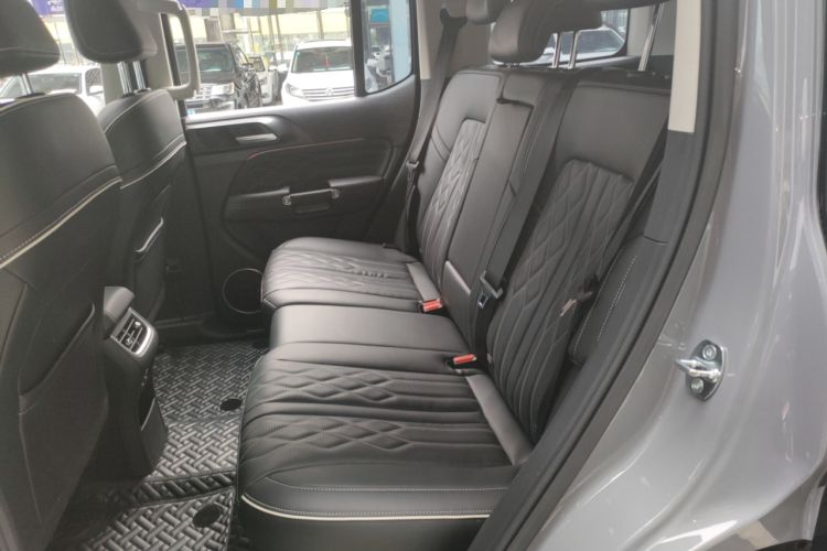 Used Tank 300 2021 Off-Road Edition 2.0T Challenger Interior 4