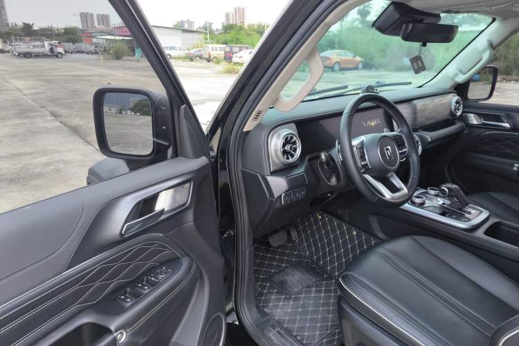 Used Tank 300 2021 Off-Road Edition 2.0T Conqueror Interior 6