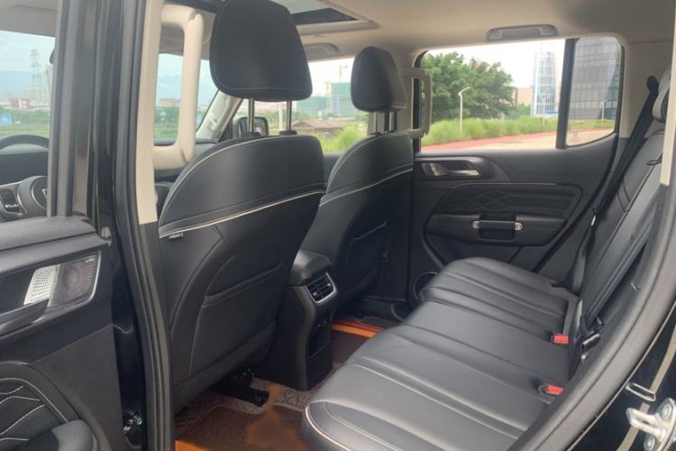 Used Tank 300 2021 City Edition 2.0T—Truly Stylish Interior 8