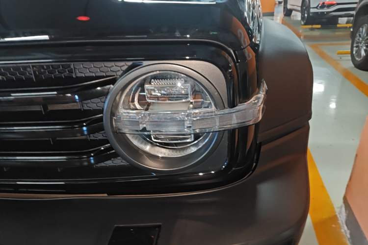 Used Tank 300 2021 Off-Road Edition 2.0T Conqueror Left Front Headlight