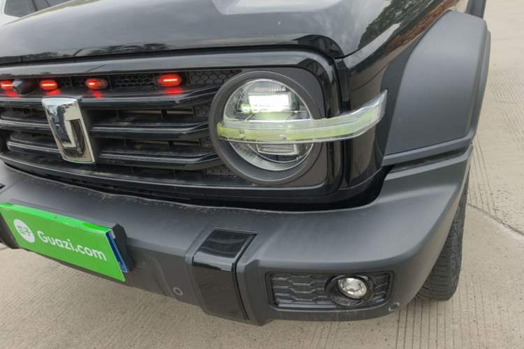 Used Tank 300 2021 Off-Road Edition 2.0T Challenger Left Front Headlight