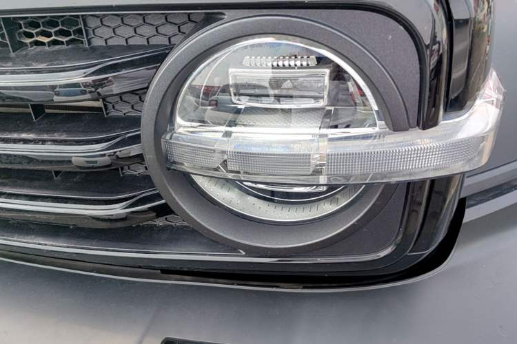 Used Tank 300 2021 Off-Road Edition 2.0T Challenger Left Front Headlight