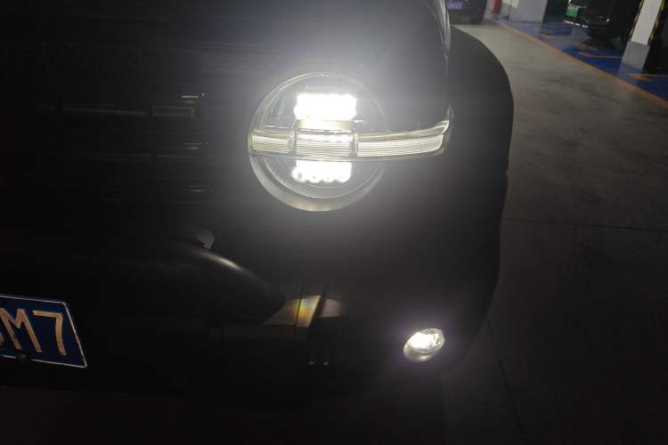 Used Tank 300 2021 Off-Road Edition 2.0T Challenger Left Front Headlight