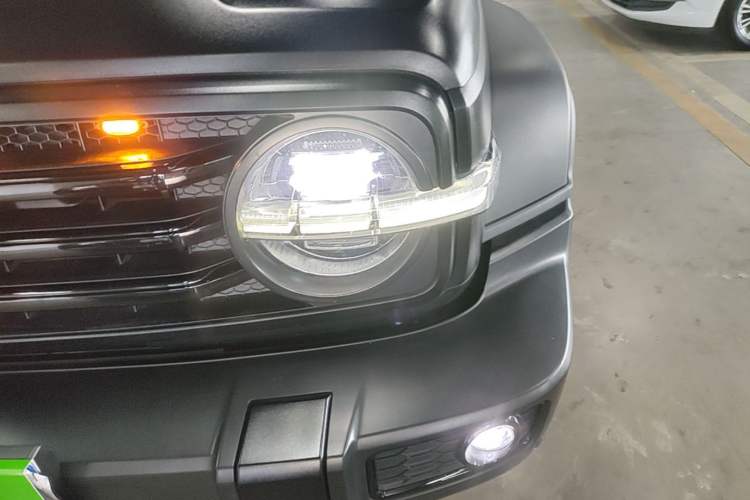 Used Tank 300 2021 Off-Road Edition 2.0T Challenger Left Front Headlight