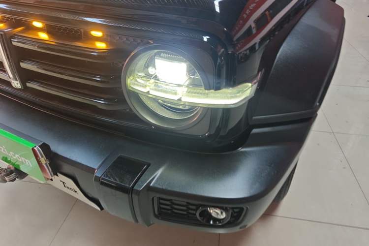 Used Tank 300 2021 Off-Road Edition 2.0T Challenger Left Front Headlight