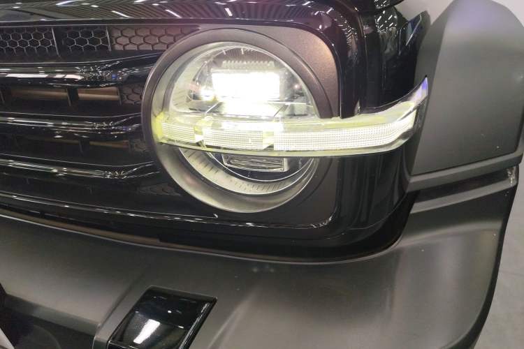 Used Tank 300 2021 Off-Road Edition 2.0T Challenger Left Front Headlight