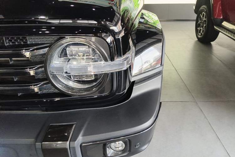 Used Tank 300 2021 City Edition 2.0T My Vision Model Left Front Headlight