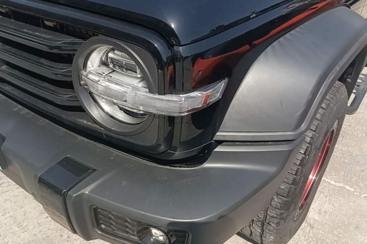 Used Tank 300 2021 Off-Road Edition 2.0T Challenger Left Front Headlight