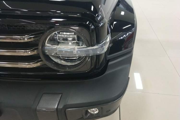 Used Tank 300 2021 City Edition 2.0T—Truly Stylish Left Front Headlight