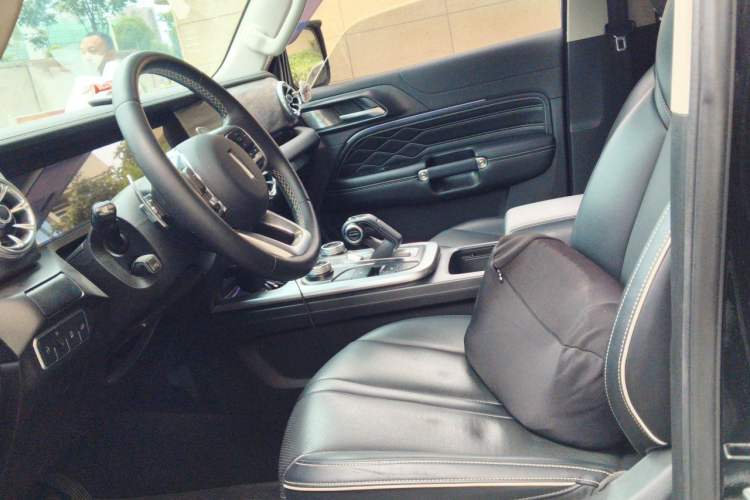 Used Tank 300 2021 Off-Road Edition 2.0T Conqueror Left Front Seat