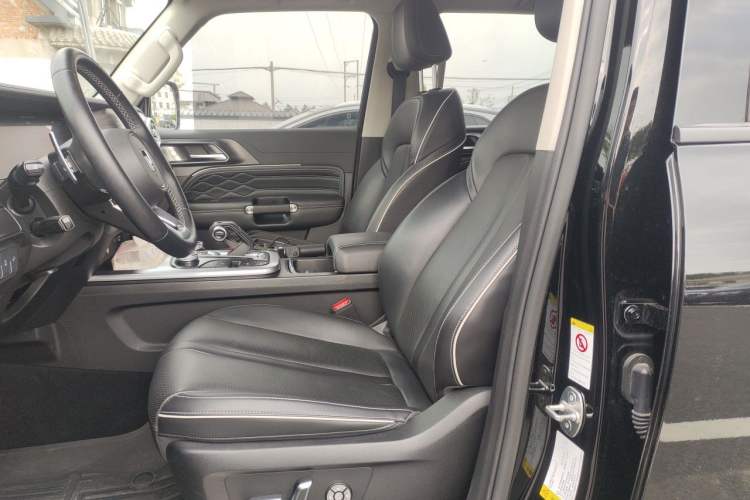 Used Tank 300 2021 Off-Road Edition 2.0T Conqueror Left Front Seat