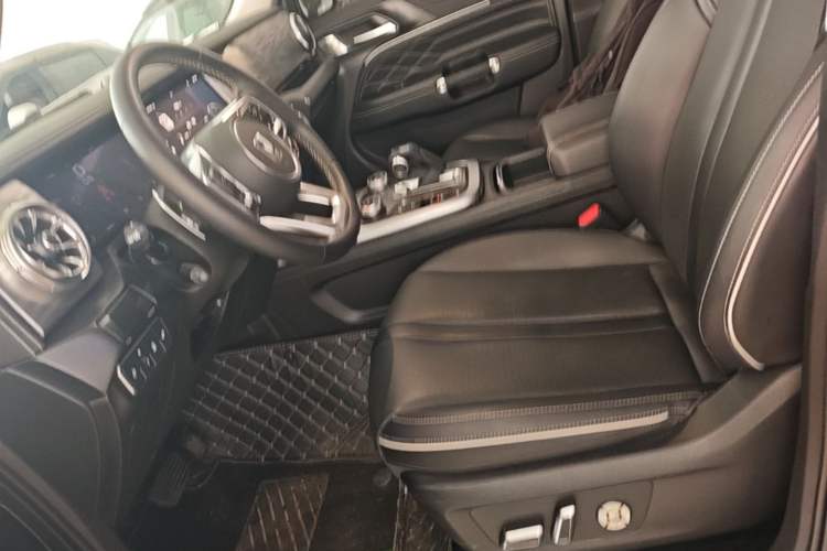Used Tank 300 2021 Off-Road Edition 2.0T Conqueror Left Front Seat