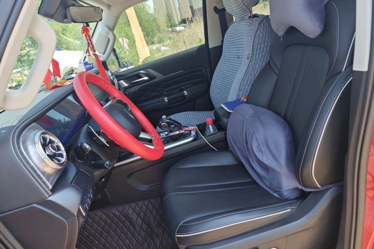 Used Tank 300 2021 Off-Road Edition 2.0T Conqueror Left Front Seat