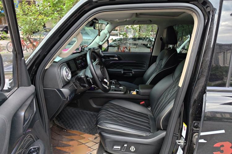 Used Tank 300 2021 Off-Road Edition 2.0T Challenger Left Front Seat