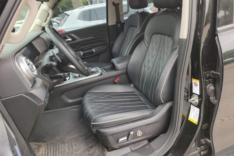 Used Tank 300 2021 Off-Road Edition 2.0T Challenger Left Front Seat