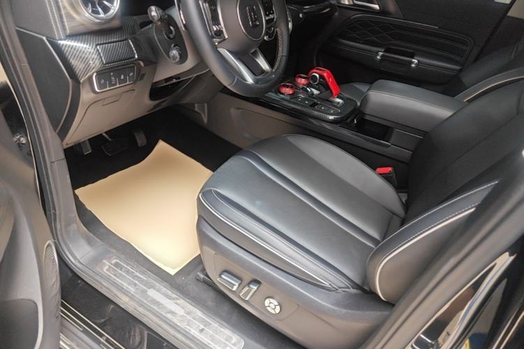 Used Tank 300 2021 City Edition 2.0T—Truly Stylish Left Front Seat