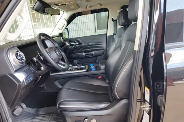 Used Tank 300 2021 Off-Road Edition 2.0T Conqueror Left Front Seat
