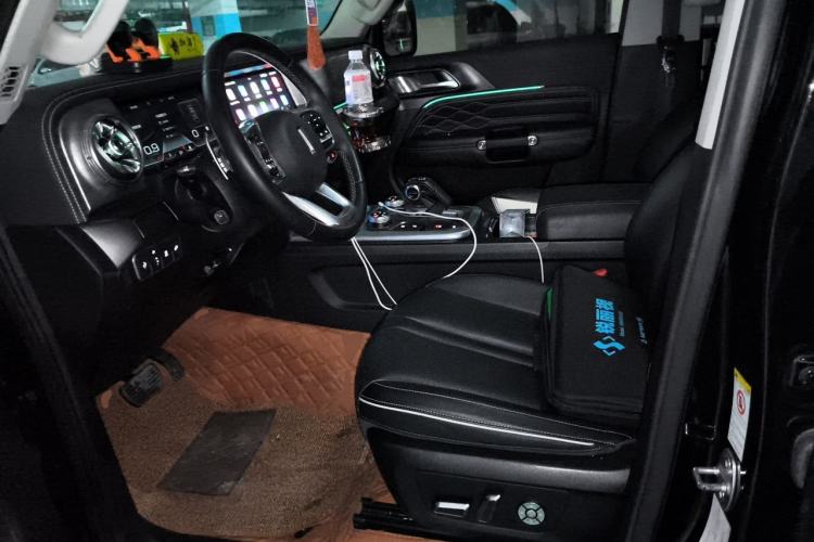 Used Tank 300 2021 Off-Road Edition 2.0T Conqueror Left Front Seat