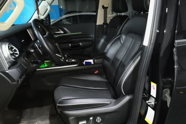 Used Tank 300 2021 Off-Road Edition 2.0T Conqueror Left Front Seat