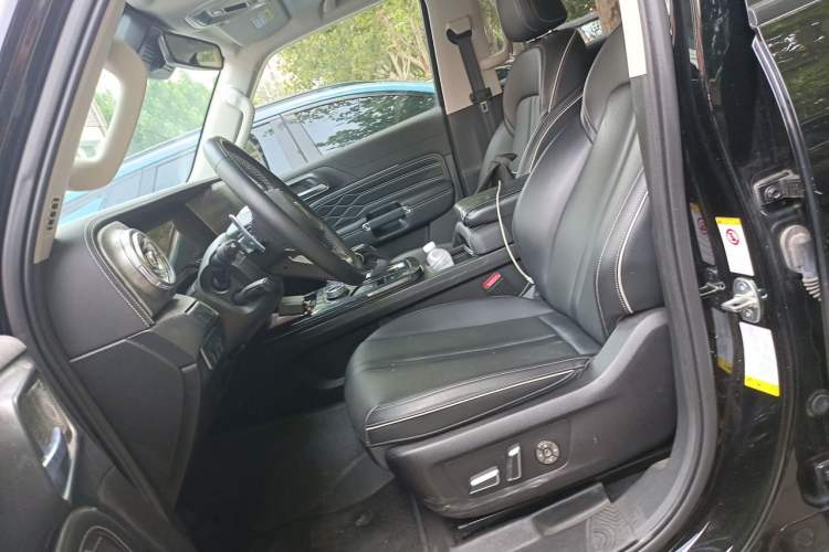 Used Tank 300 2021 City Edition 2.0T—Truly Stylish Left Front Seat