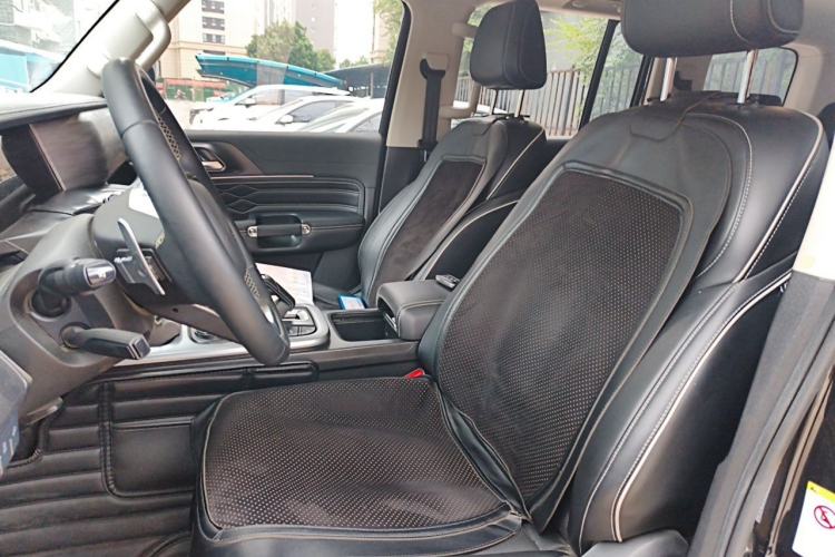 Used Tank 300 2021 Off-Road Edition 2.0T Challenger Left Front Seat