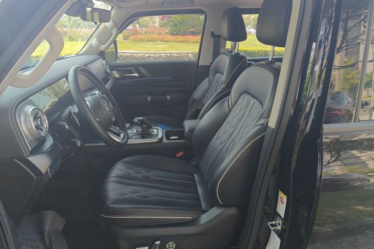 Used Tank 300 2021 Off-Road Edition 2.0T Challenger Left Front Seat
