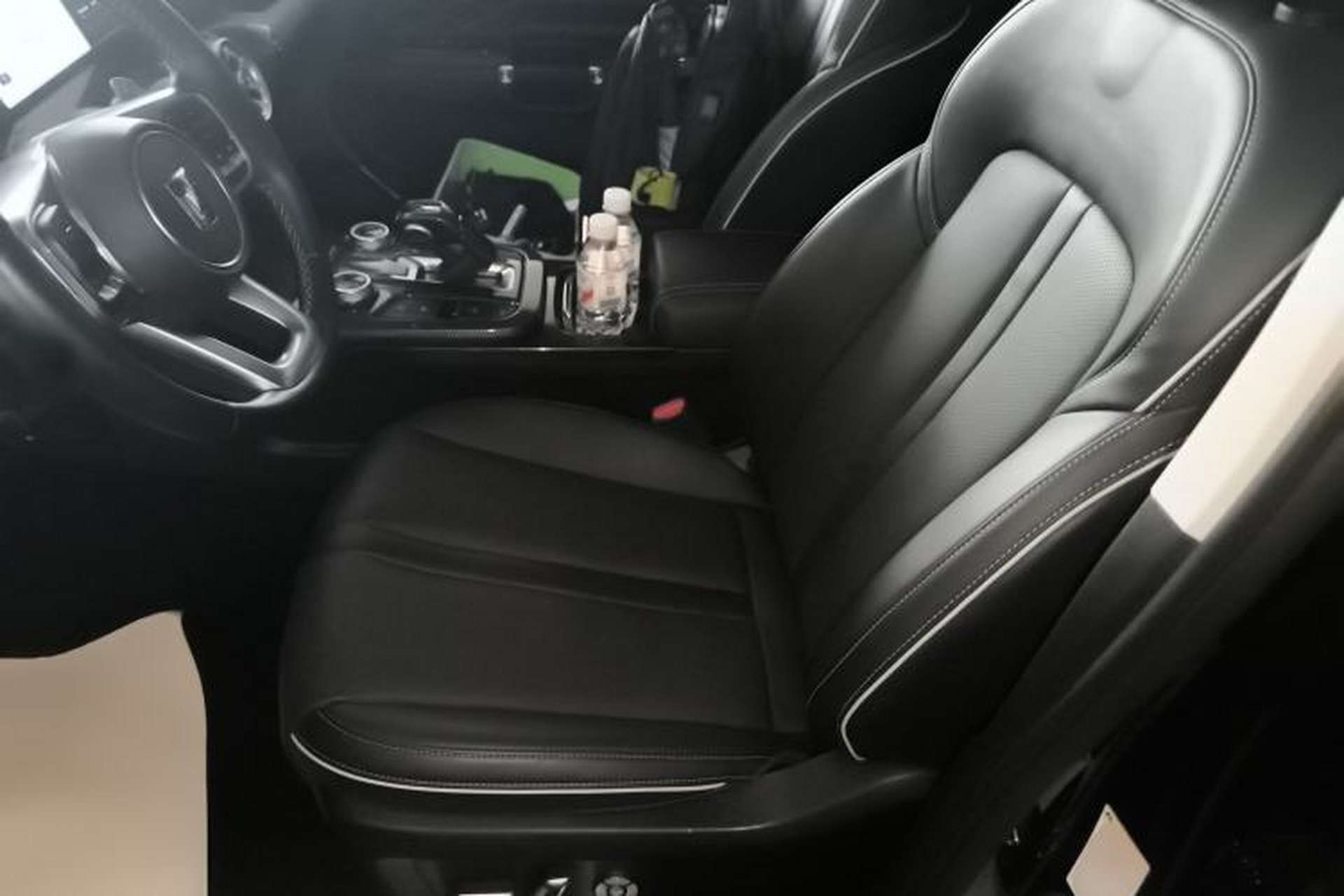 Used Tank 300 2021 City Edition 2.0T—Truly Stylish Left Front Seat