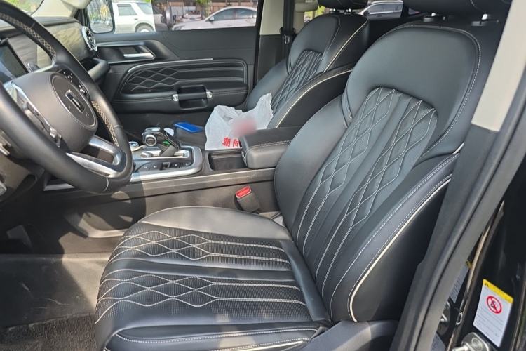 Used Tank 300 2021 Off-Road Edition 2.0T Challenger Left Front Seat