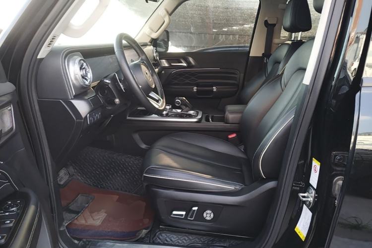 Used Tank 300 2021 Off-Road Edition 2.0T Conqueror Left Front Seat