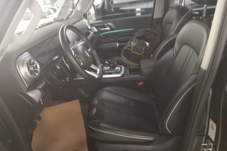 Used Tank 300 2021 Off-Road Edition 2.0T Conqueror Left Front Seat