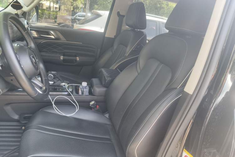 Used Tank 300 2021 Off-Road Edition 2.0T Challenger Left Front Seat
