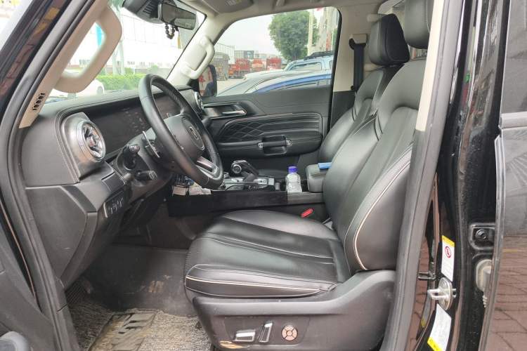 Used Tank 300 2021 Off-Road Edition 2.0T Conqueror Left Front Seat
