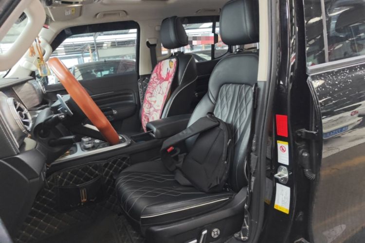 Used Tank 300 2021 Off-Road Edition 2.0T Challenger Left Front Seat