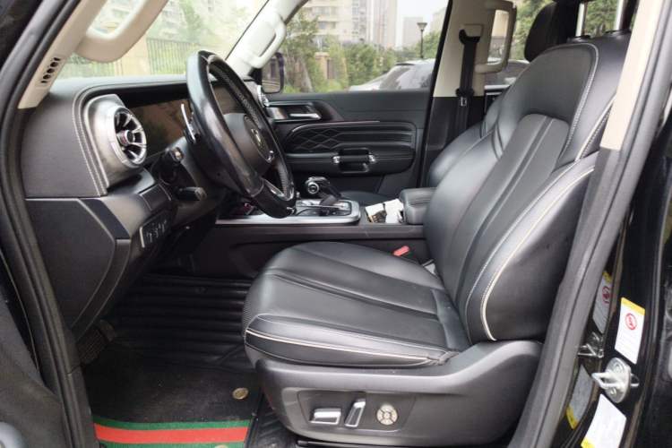 Used Tank 300 2021 Off-Road Edition 2.0T Conqueror Left Front Seat