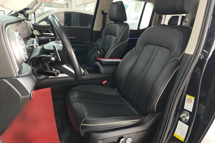 Used Tank 300 2021 Off-Road Edition 2.0T Conqueror Left Front Seat