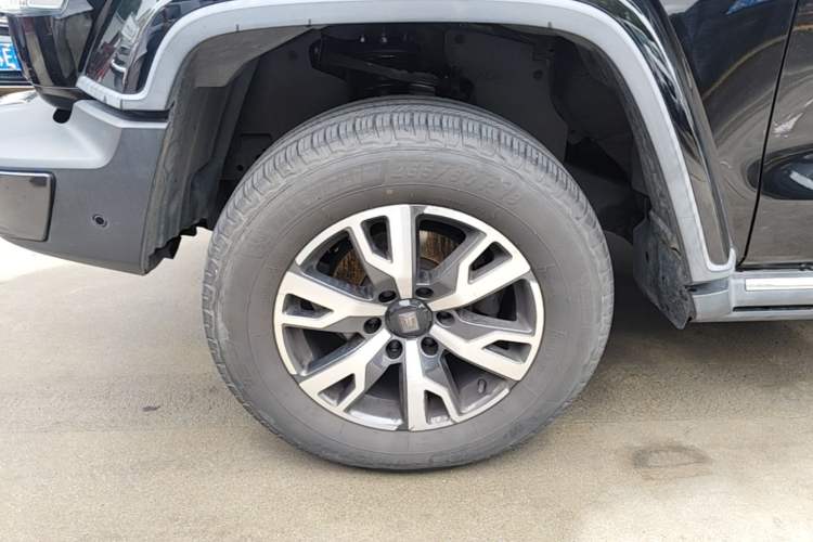 Used Tank 300 2021 City Edition 2.0T—Truly Stylish Left Front Wheel Hub