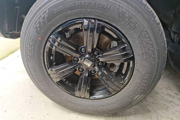 Used Tank 300 2021 Off-Road Edition 2.0T Challenger Left Front Wheel Hub