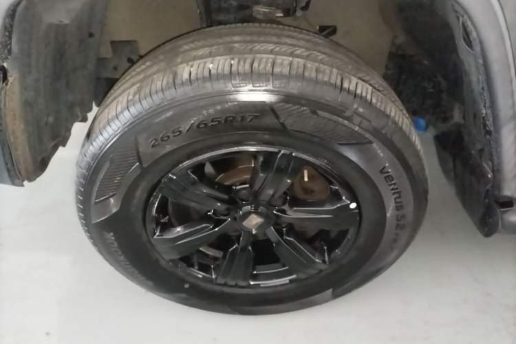 Used Tank 300 2021 Off-Road Edition 2.0T Conqueror Left Front Wheel Hub