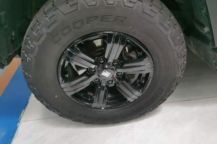 Used Tank 300 2021 Off-Road Edition 2.0T Conqueror Left Front Wheel Hub