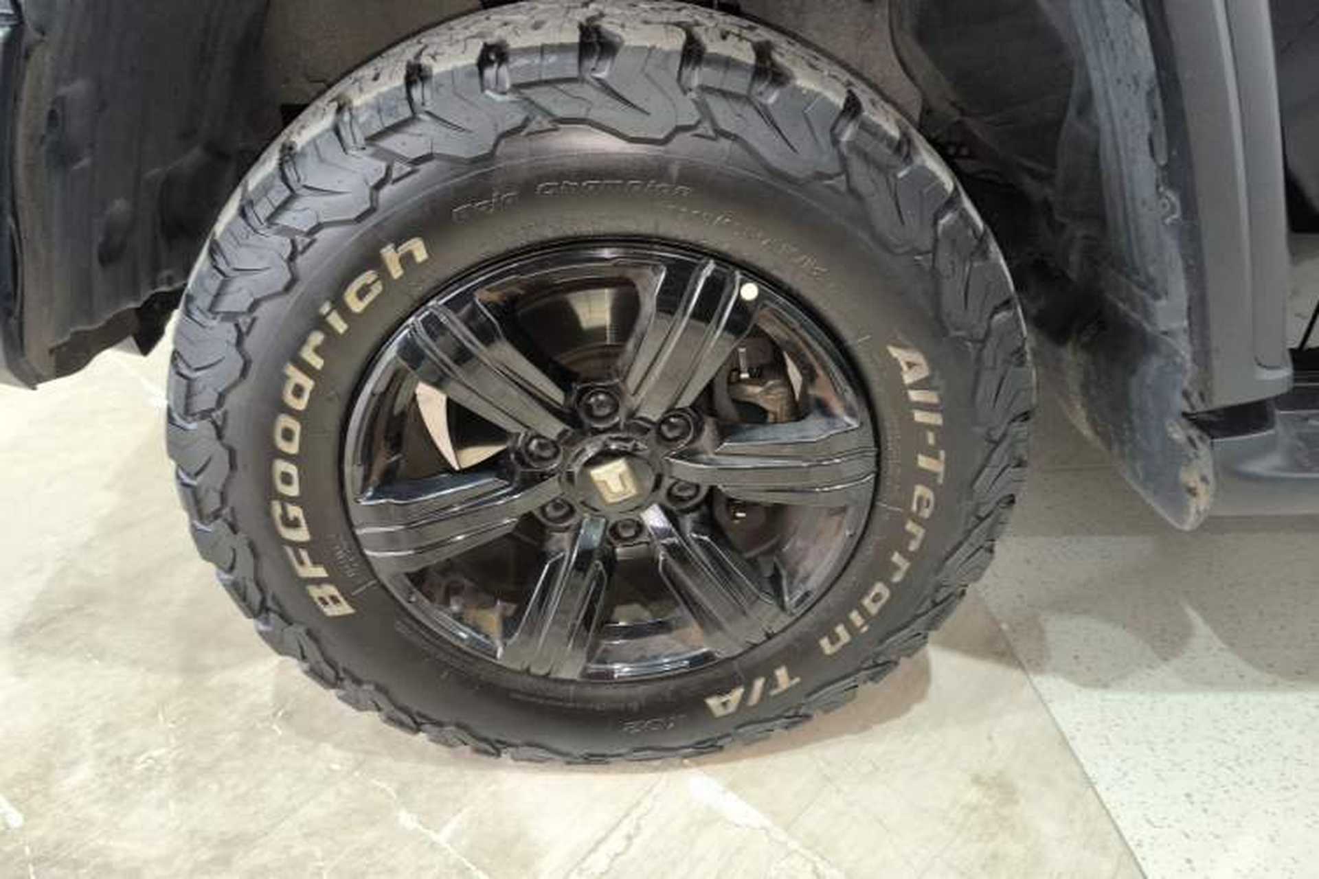 Used Tank 300 2021 Off-Road Edition 2.0T Challenger Left Front Wheel Hub