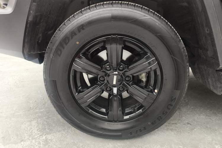 Used Tank 300 2021 Off-Road Edition 2.0T Challenger Left Front Wheel Hub