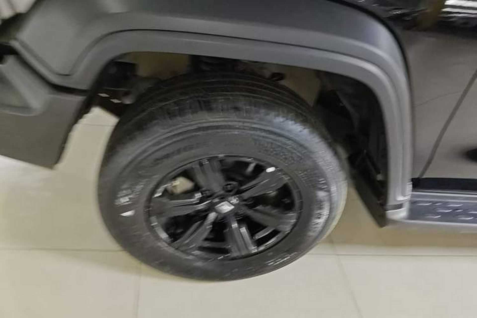 Used Tank 300 2021 Off-Road Edition 2.0T Challenger Left Front Wheel Hub