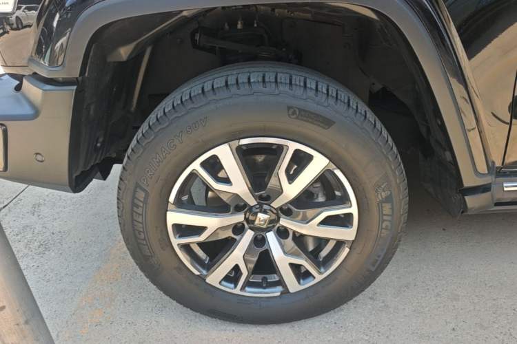 Used Tank 300 2021 City Edition 2.0T—Truly Stylish Left Front Wheel Hub