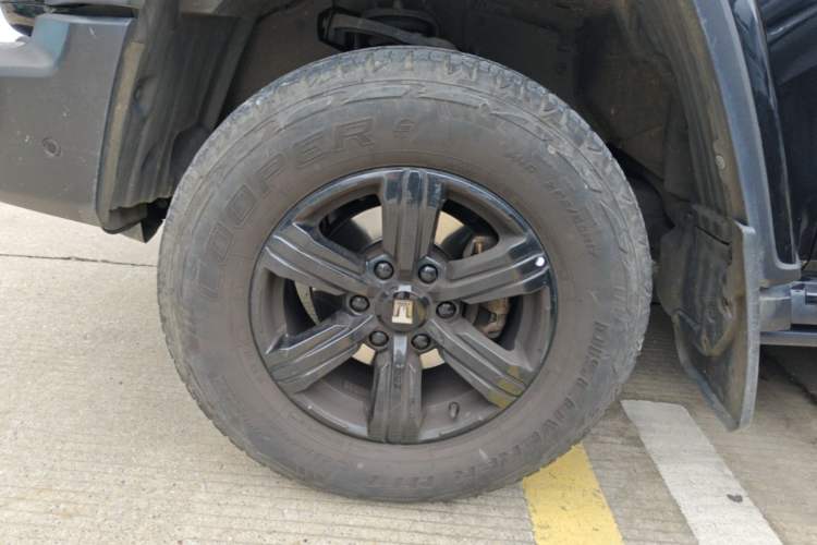 Used Tank 300 2021 City Edition 2.0T—Truly Stylish Left Front Wheel Hub