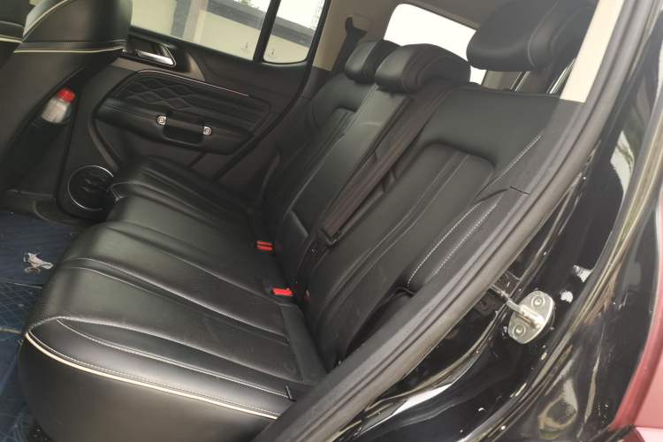 Used Tank 300 2021 Off-Road Edition 2.0T Conqueror Left Rear Seat