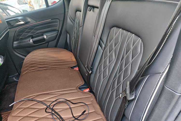 Used Tank 300 2021 Off-Road Edition 2.0T Challenger Left Rear Seat
