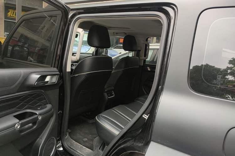 Used Tank 300 2021 Off-Road Edition 2.0T Conqueror Left Rear Seat