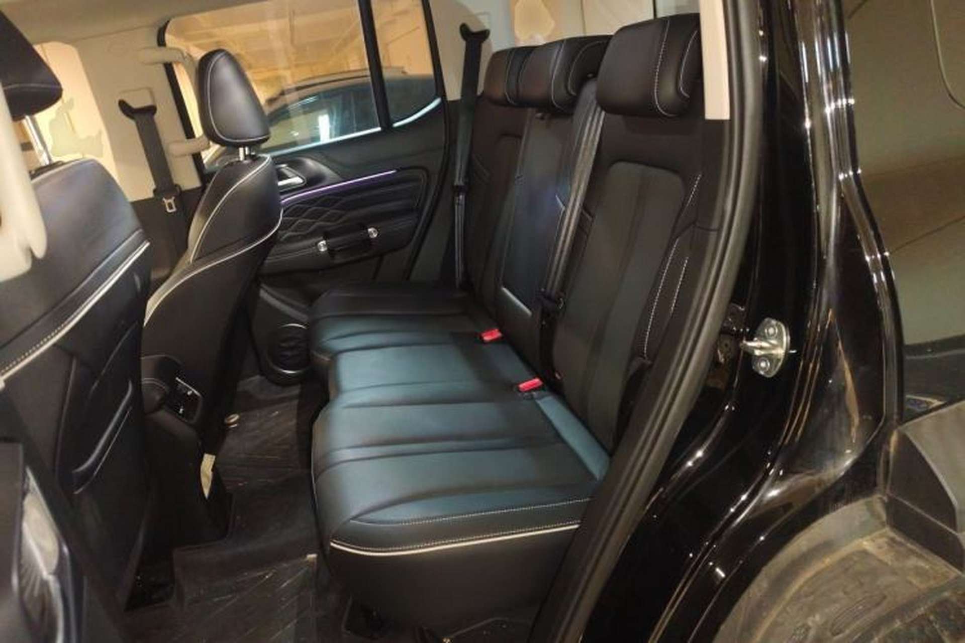 Used Tank 300 2021 Off-Road Edition 2.0T Conqueror Left Rear Seat